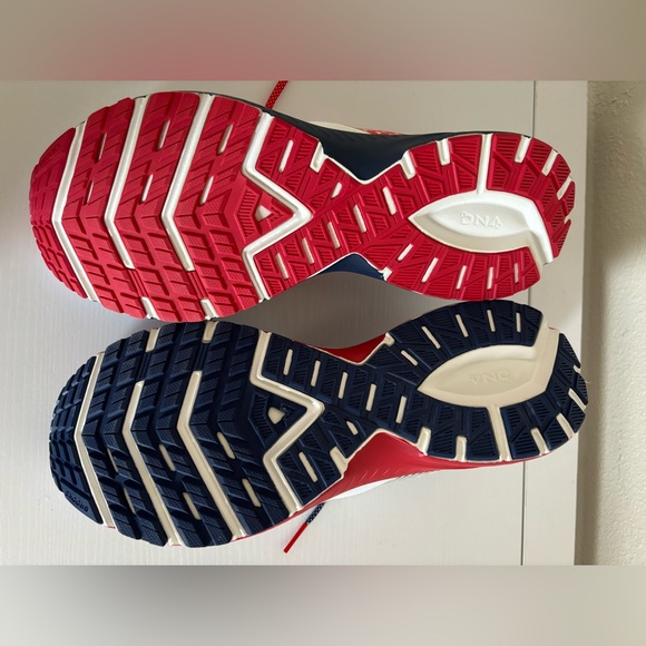 Brooks Launch 7 Stars & Stripes Edition Sneaker, Men’s 12B - Picture 2 of 7